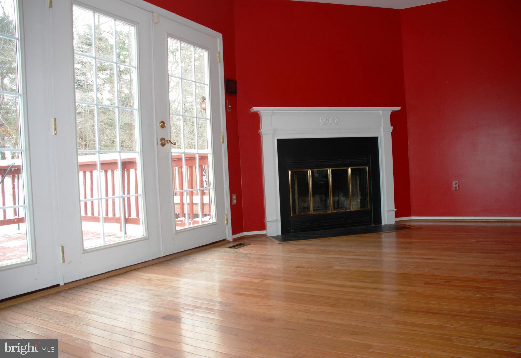 3989 Forest Valley Road Baltimore, MD 21234 - Photo 5 of 21 Kitchen
