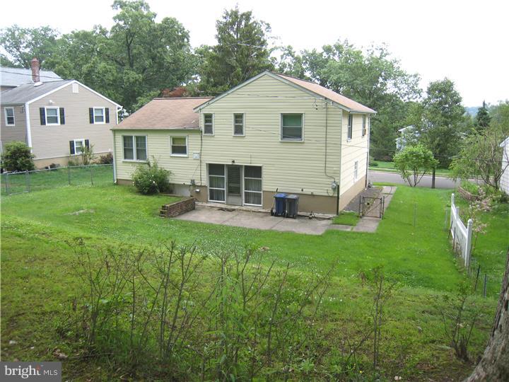 1324 Rose Road Abington, PA 19001 - Photo 3 of 4 Gallery Image 3