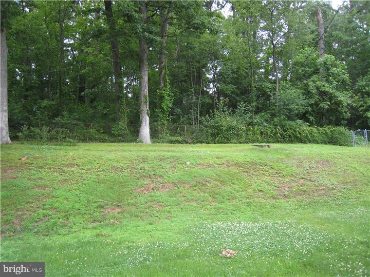 1324 Rose Road Abington, PA 19001 - Photo 4 of 4 Gallery Image 4