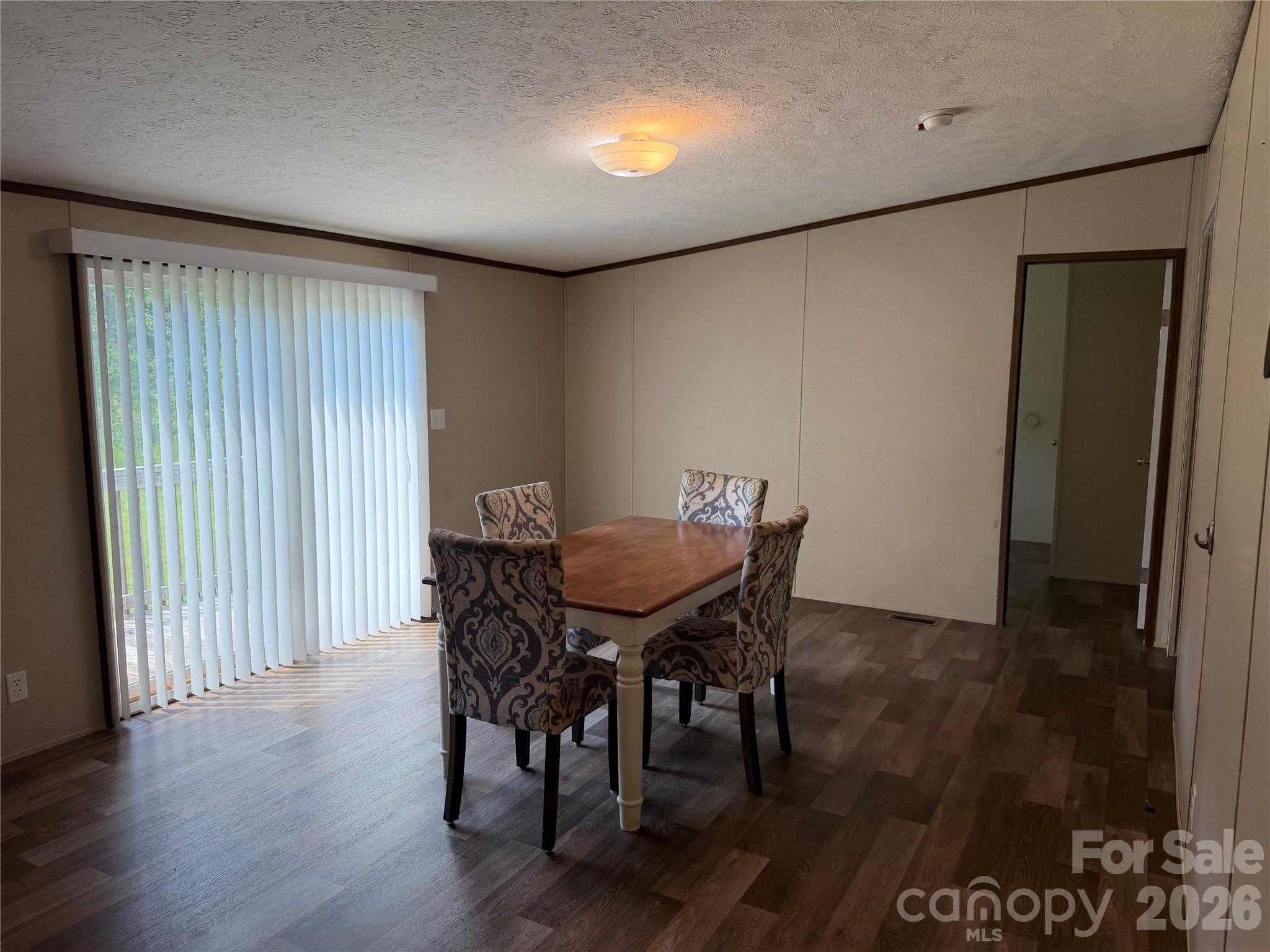 212 Mosley Road Blacksburg, SC 29702 - Photo 4 of 13 Gallery Image 4