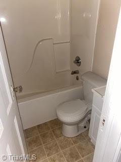 335 East Meadow Road Eden, NC 27288 - Photo 6 of 7 Gallery Image 6