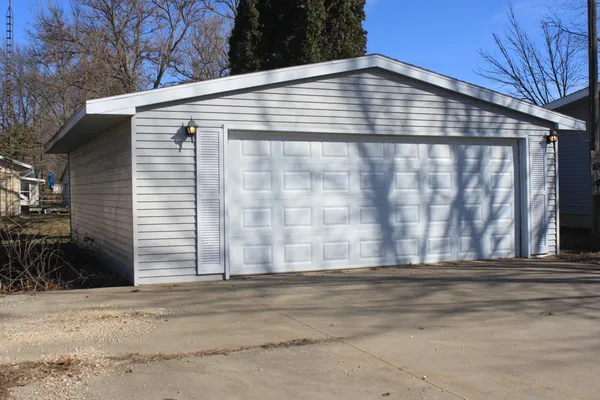 $185,000 | 28355 Woodside Drive, Rock Falls, IL 61071
