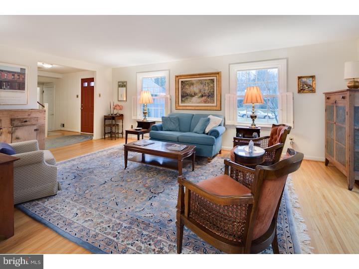 240 Sharrowvale Road Cherry Hill, NJ 08034 - Photo 5 of 24