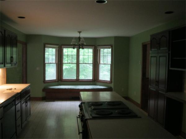109 New Boston Road Fairhaven, MA 02719 - Photo 5 of 18 Gallery Image 5