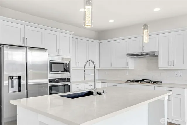 $3,300 | 2634 179th Place Northeast, Marysville, WA 98271