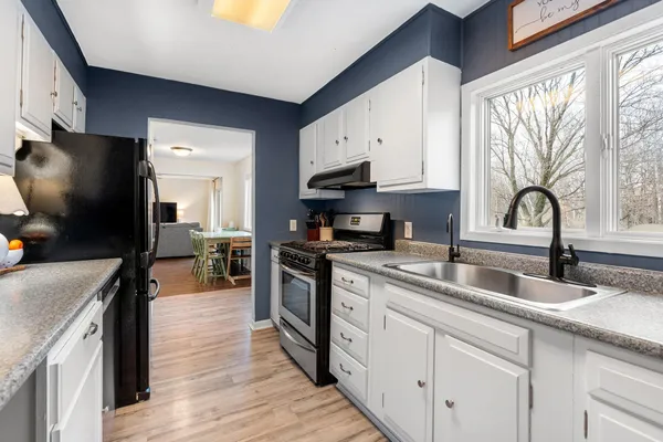 $198,500 | 22383 570th Avenue, Austin, MN 55912