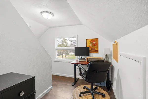 $198,500 | 22383 570th Avenue, Austin, MN 55912