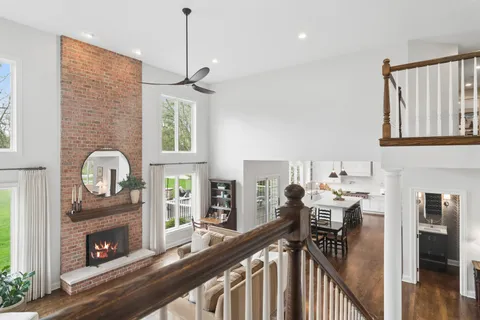 $1,350,000 | 425 Brookmont Lane, North Barrington, IL 60010