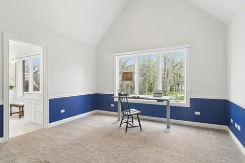 $1,350,000 | 425 Brookmont Lane, North Barrington, IL 60010