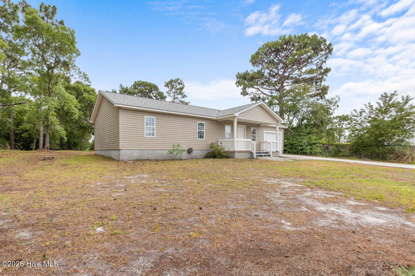 25 Crown Point Road Hubert, NC 28539 - Photo 3 of 20