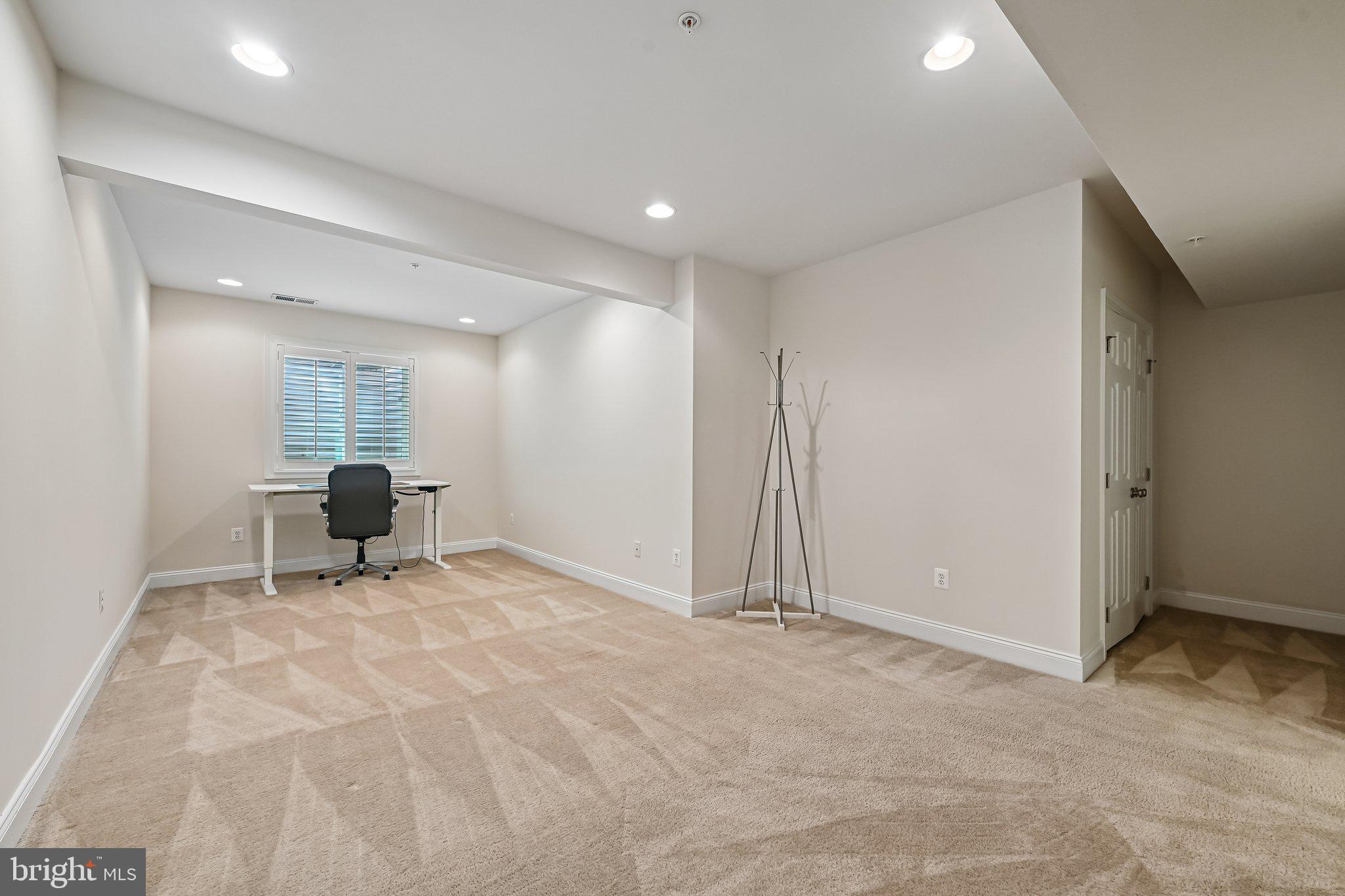 2271 Brimstone Place Hanover, MD 21076 - Photo 39 of 62 Versatile space for work or play.