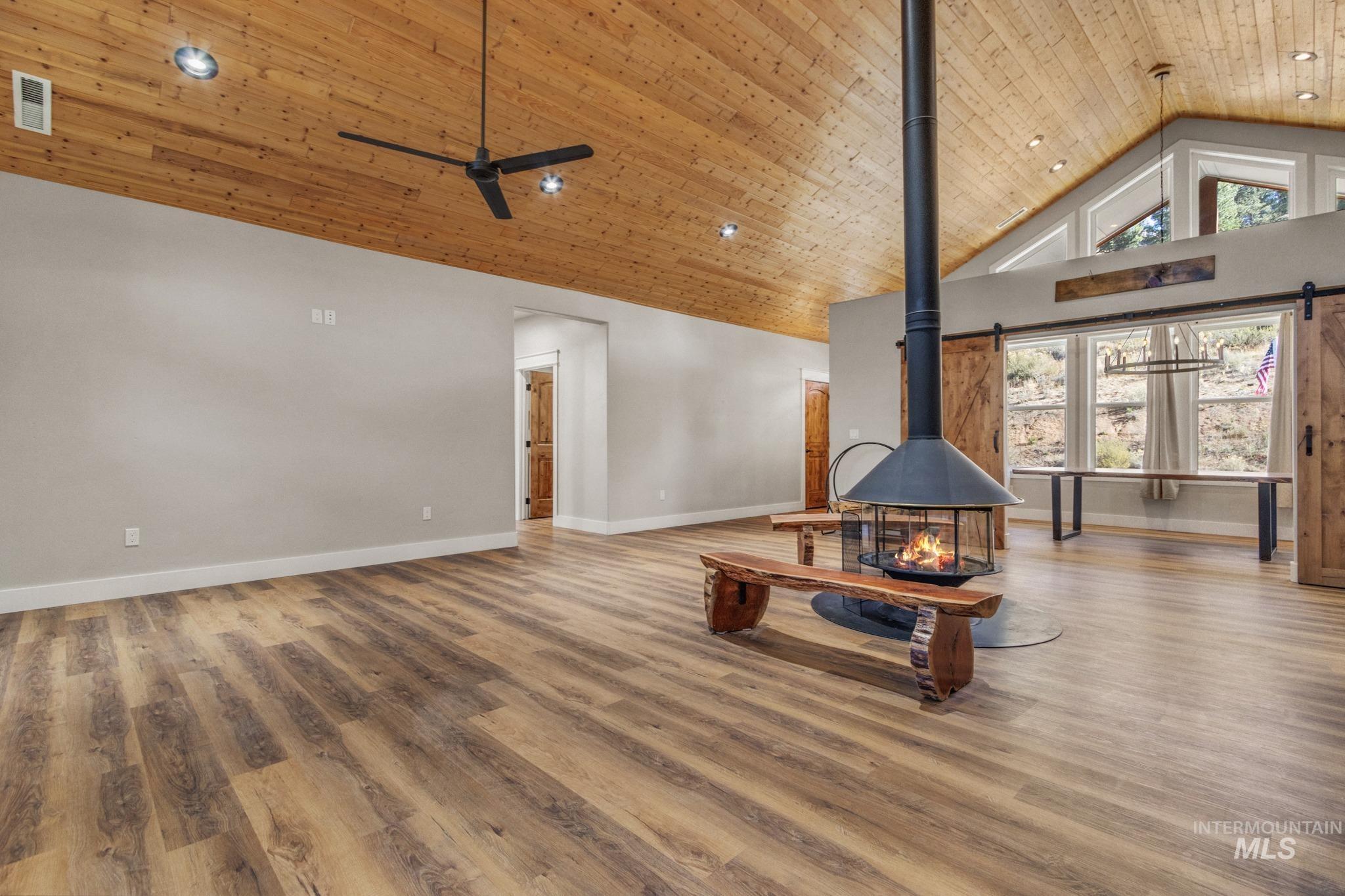 111 Swan Lane Boise, ID 83716 - Photo 12 of 50