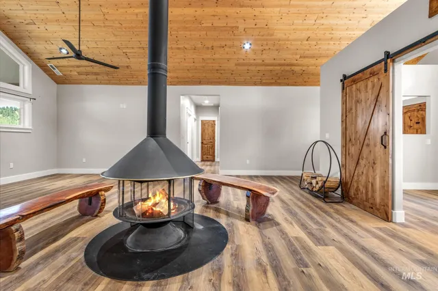 $1,150,000 | 111 Swan Lane, Boise, ID 83716