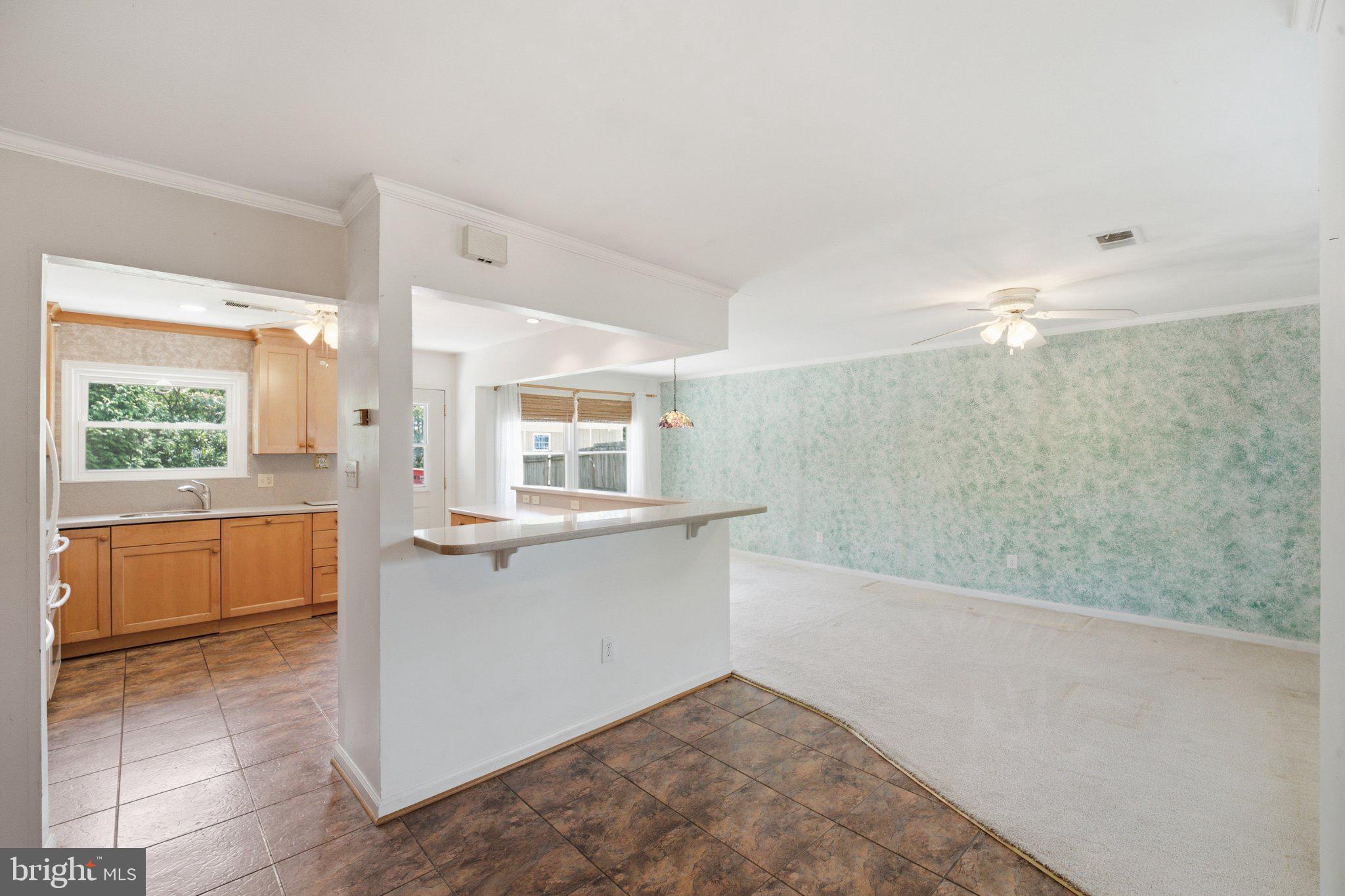 1206 East Iberia Road Sterling, VA 20164 - Photo 17 of 48