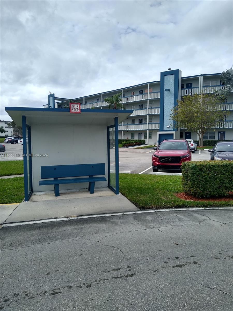 1033 Lincoln B, Unit 1033 Boca Raton, FL 33434 - Photo 25 of 26 Bus stop near by
