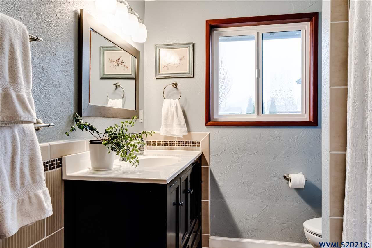 36100 Riverside Drive Albany, OR 97321 - Photo 23 of 30 Gallery Image 23