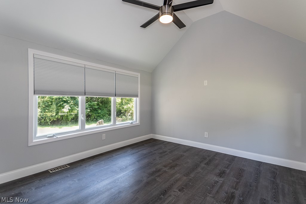 34770 Solon Road Solon, OH 44139 - Photo 13 of 32