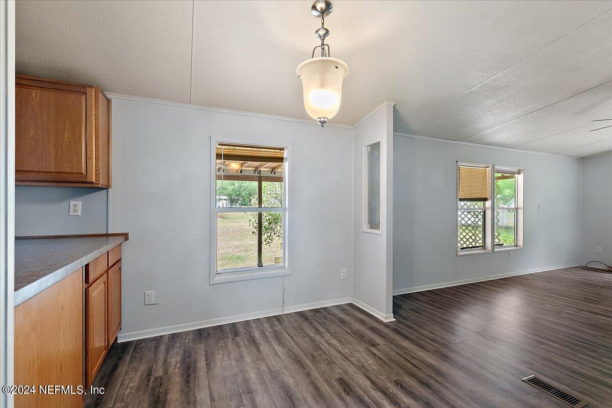 85581 Haddock Road Yulee, FL 32097 - Photo 3 of 13 Dining Room