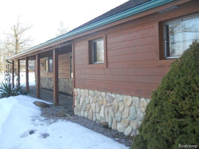 22900 Bordman Road Armada, MI 48005 - Photo 2 of 52 GetMedia.ashx-5