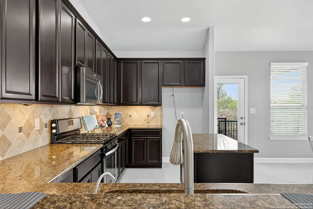 $379,000 | 5632 Carriage Falls, San Antonio, TX 78261