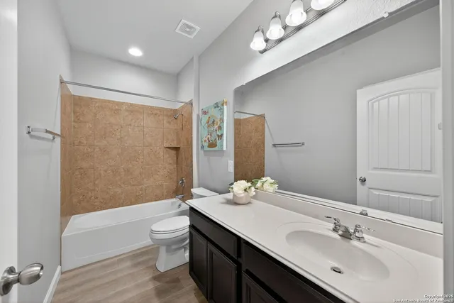 $379,000 | 5632 Carriage Falls, San Antonio, TX 78261