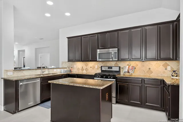 $379,000 | 5632 Carriage Falls, San Antonio, TX 78261
