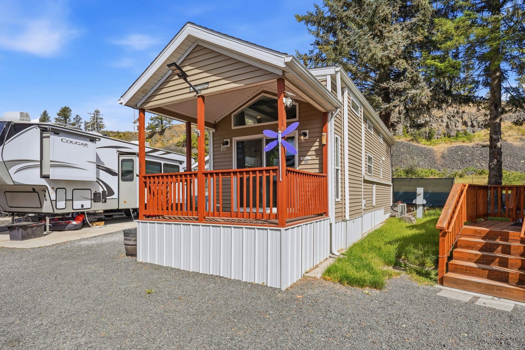 18617 West Williams Lake Road, Unit 33 Cheney, WA 99004 - Photo 2 of 31
