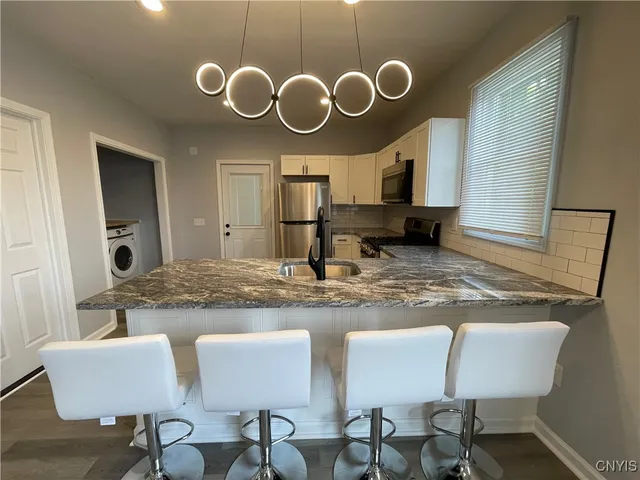 $2,600 | Undisclosed Address, Syracuse, NY 13203