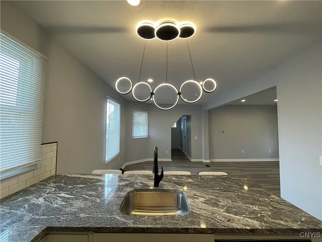 $2,600 | Undisclosed Address, Syracuse, NY 13203