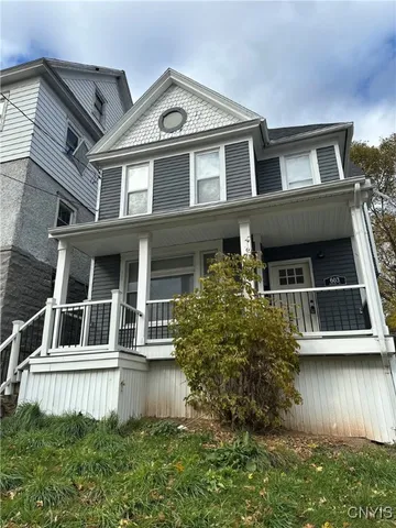 $2,600 | Undisclosed Address, Syracuse, NY 13203