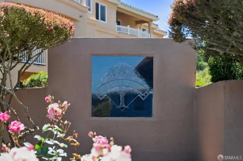 $815,000 | 3721 Carter Drive, Unit 1204, South San Francisco, CA 94080