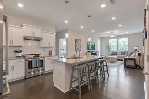 $435,000 | 700 Vintage Green Lane, Unit 205, Franklin, TN 37064