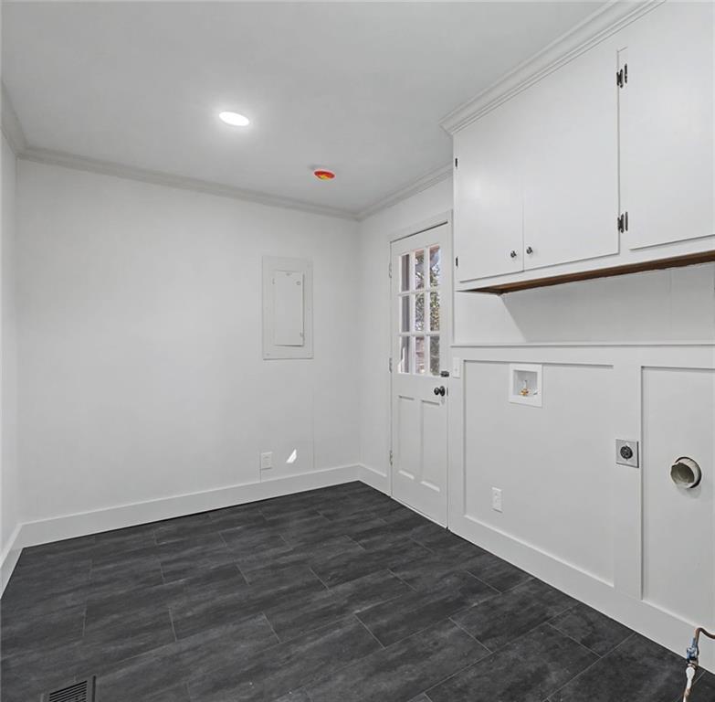 115 Devonwood Drive Calhoun, GA 30701 - Photo 14 of 35 a view of an empty room with wooden floor