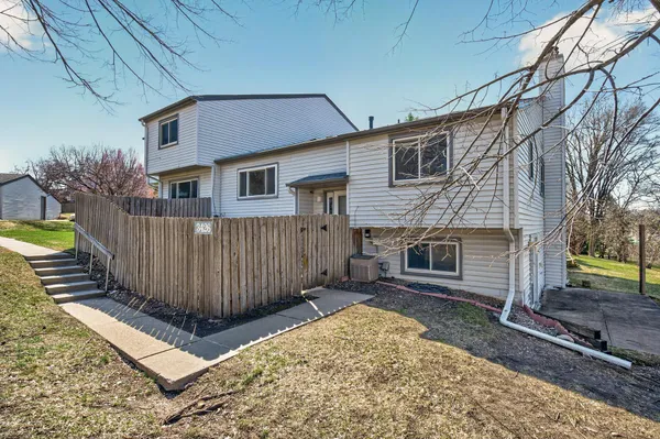 $255,000 | 3426 Highlander Drive, Eagan, MN 55122