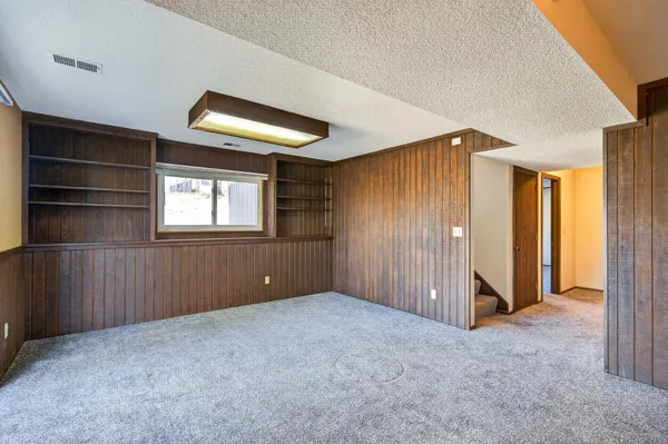 $255,000 | 3426 Highlander Drive, Eagan, MN 55122