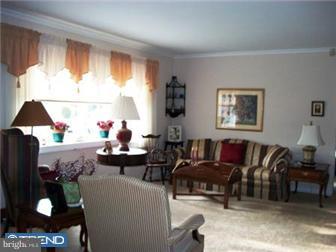 803 Llanfair Road Jenkintown, PA 19046 - Photo 6 of 12