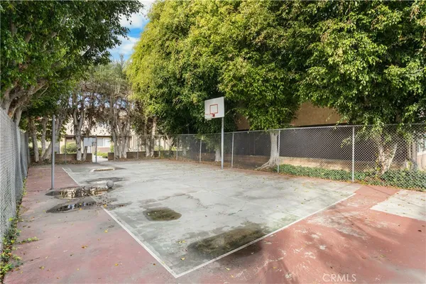 $485,000 | 1335-139 139th Street, Gardena, CA 90247