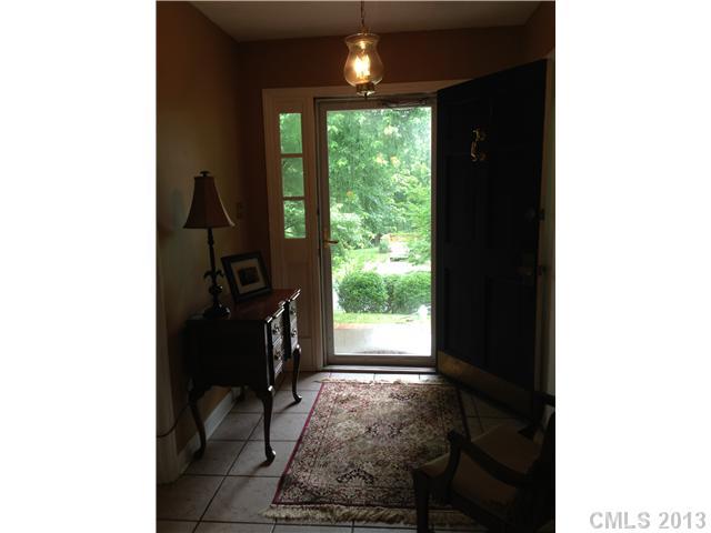 11724 Painted Tree Road Charlotte, NC 28226 - Photo 3 of 16 Gallery Image 3