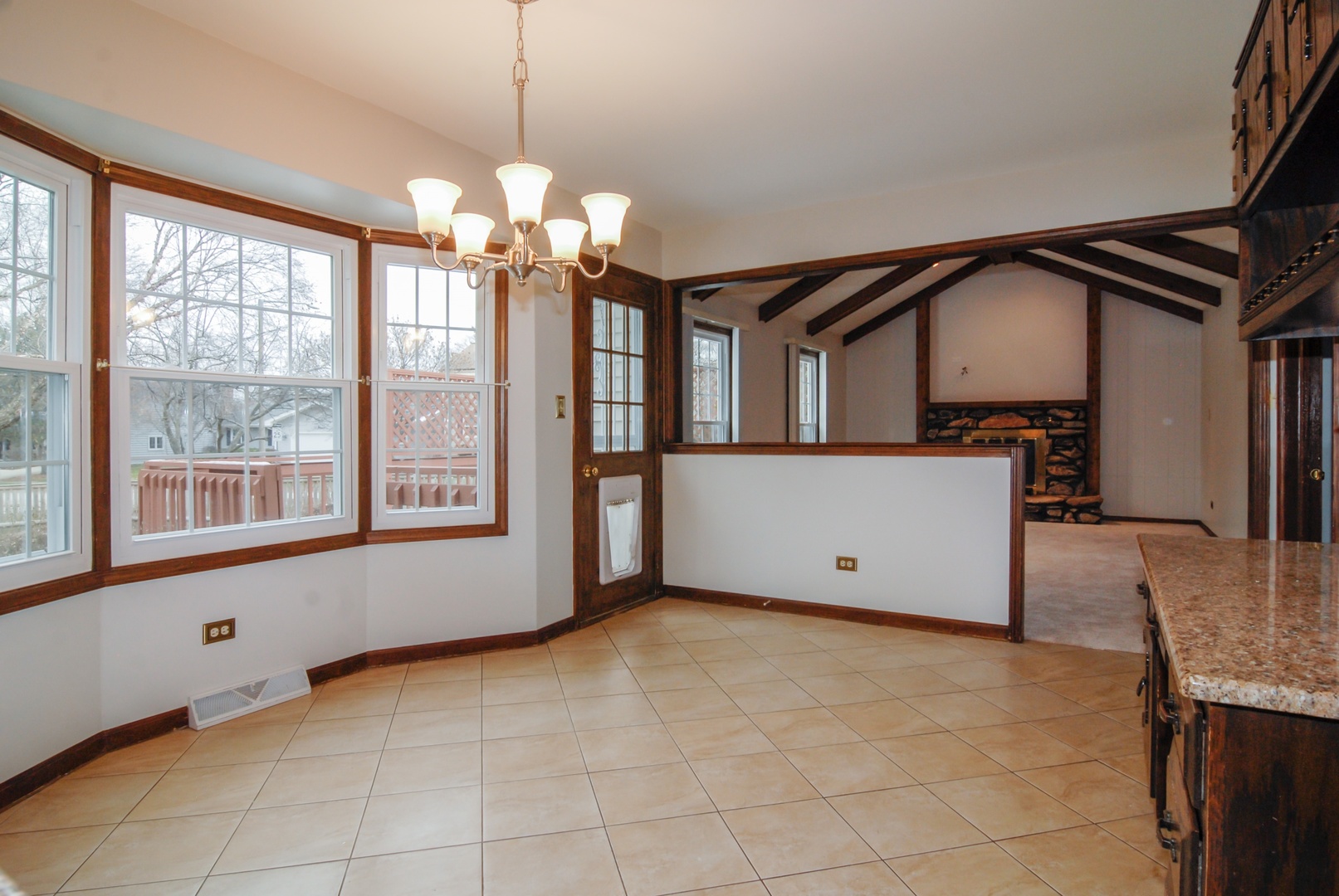 1621 East Bailey Road Naperville, IL 60565 - Photo 8 of 22 Gallery Image 8