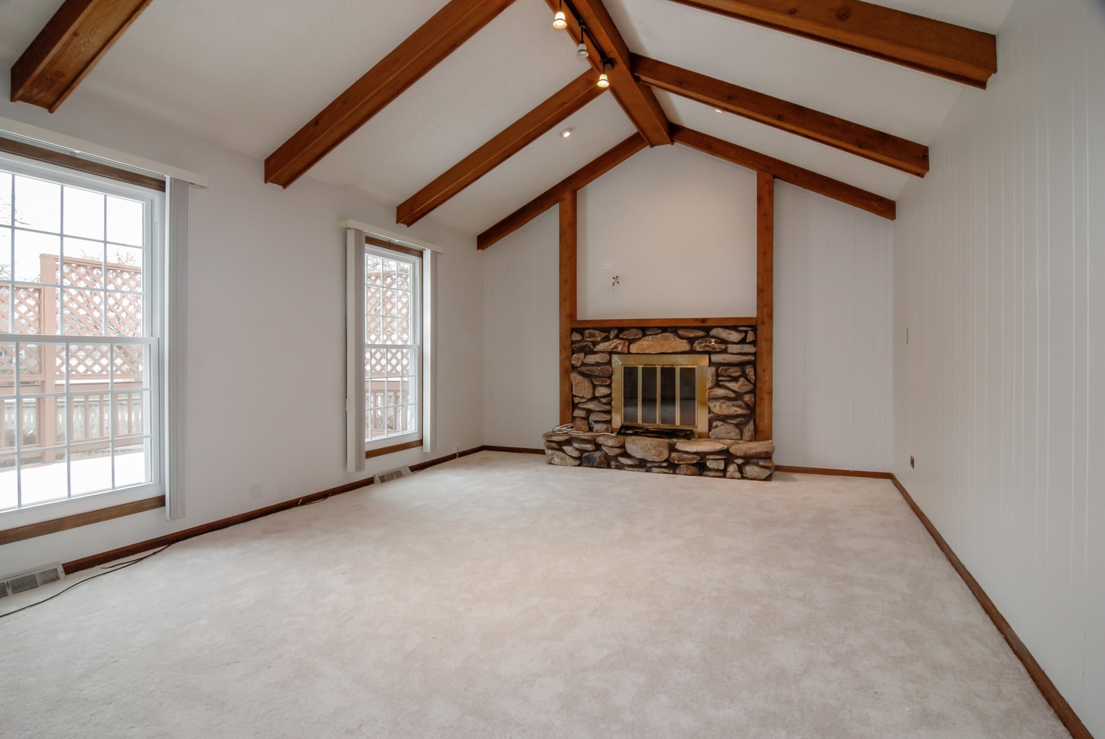 1621 East Bailey Road Naperville, IL 60565 - Photo 9 of 22 Gallery Image 9