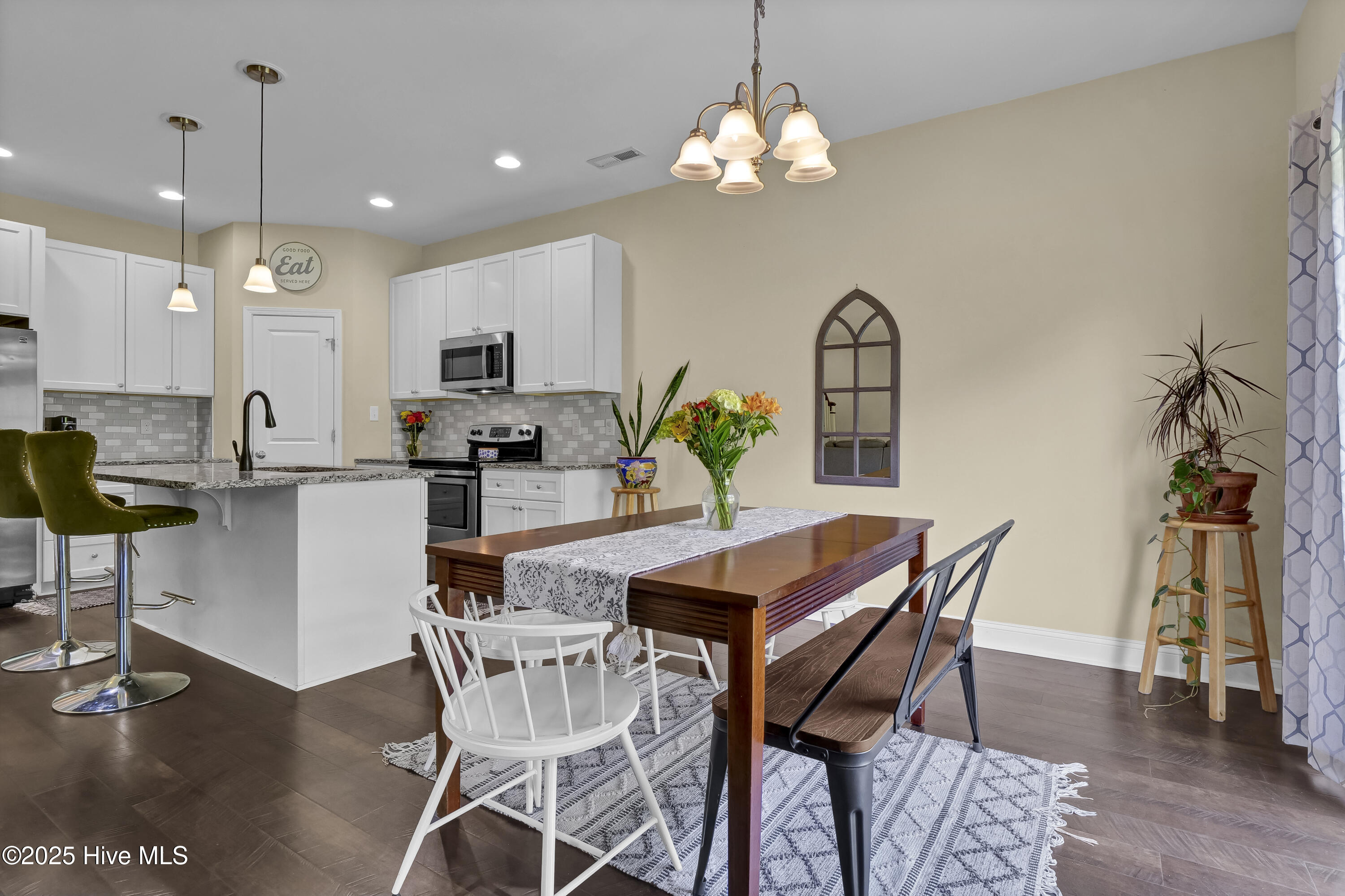 121 Poplar Branch Way Hampstead, NC 28443 - Photo 9 of 29 P1899983