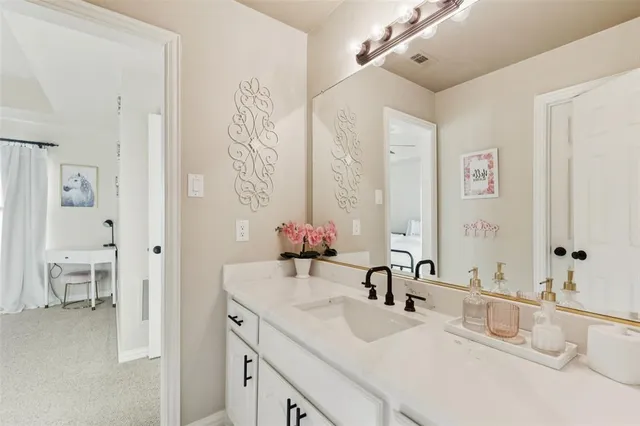 $999,995 | 4213 Auburn Drive, Flower Mound, TX 75028