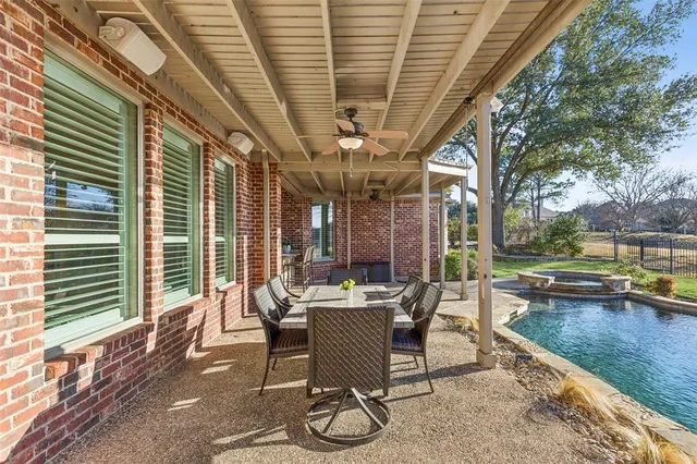 $999,995 | 4213 Auburn Drive, Flower Mound, TX 75028