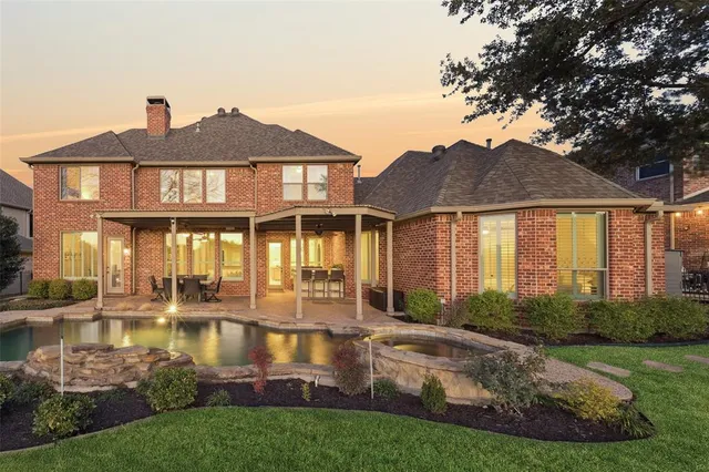$999,995 | 4213 Auburn Drive, Flower Mound, TX 75028