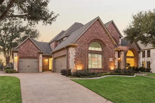 $999,995 | 4213 Auburn Drive, Flower Mound, TX 75028