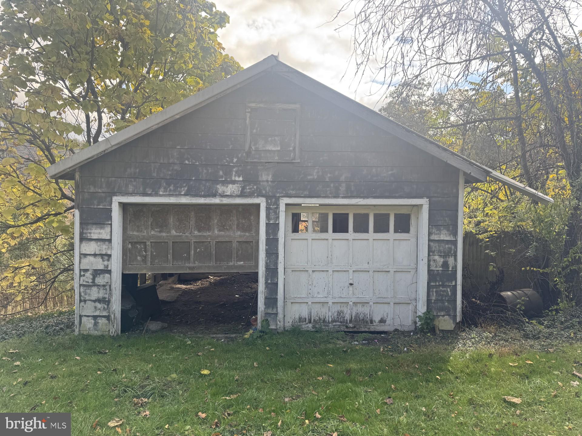 6852 Upper Road Shamokin, PA 17872 - Photo 19 of 41 Garage