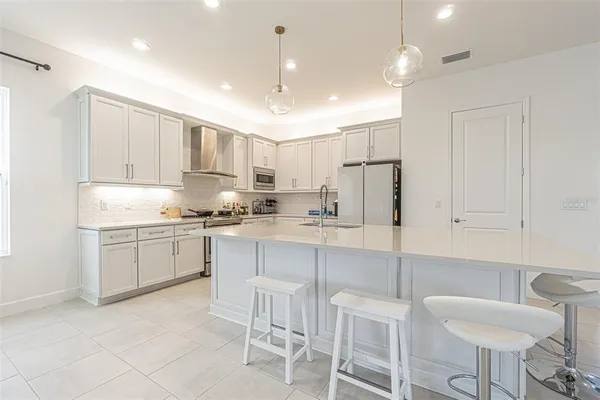 $949,000 | 32353 Rosewood Meadow Lane, Wesley Chapel, FL 33543