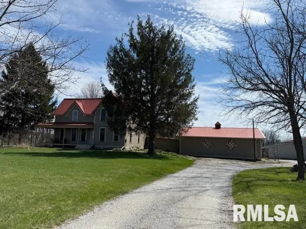 $400,000 | 13755 Il Highway, Good Hope, IL 61438