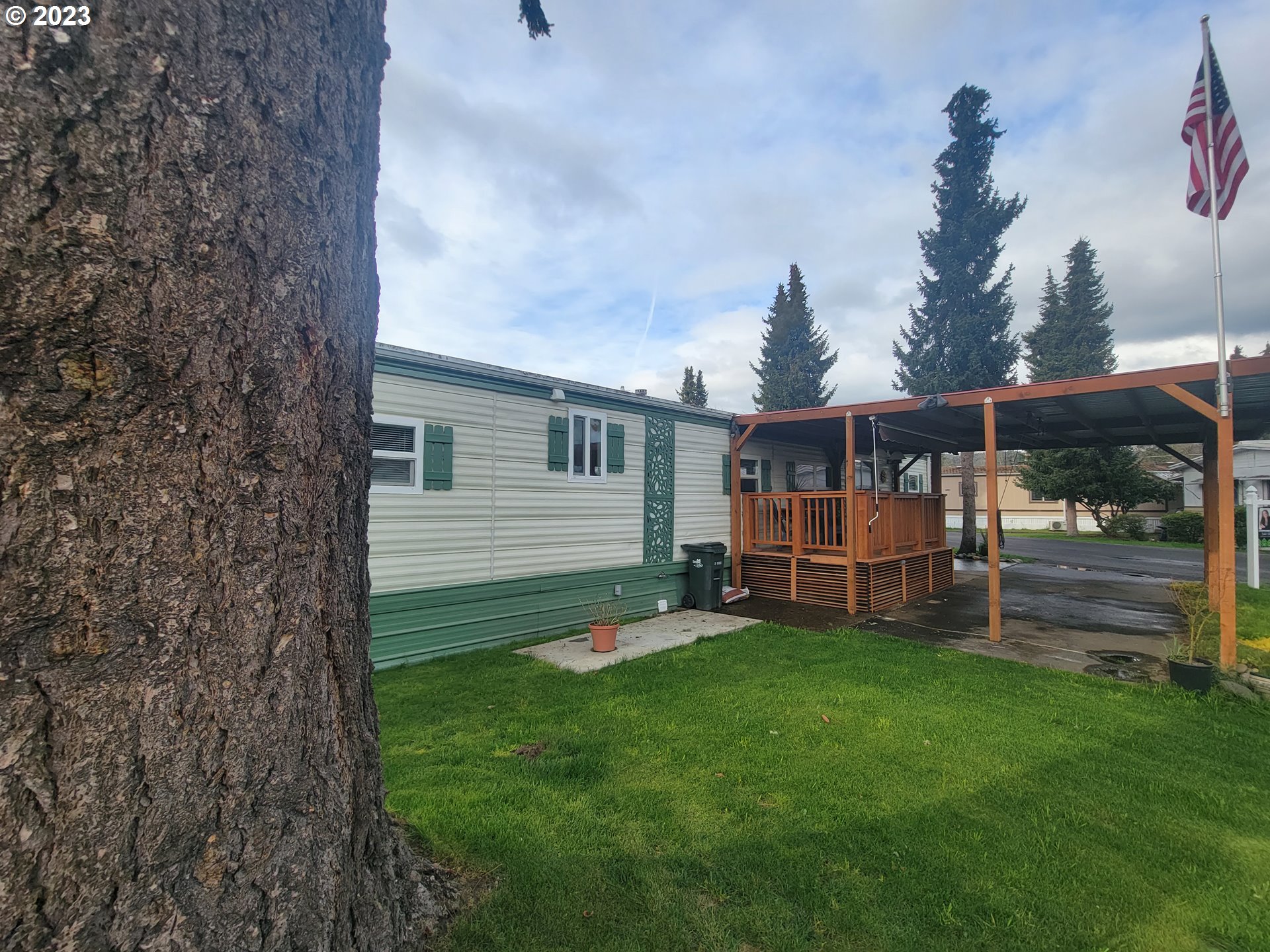 85961 Edenvale Road, Unit 8 Pleasant Hill, OR 97455 - Photo 5 of 42