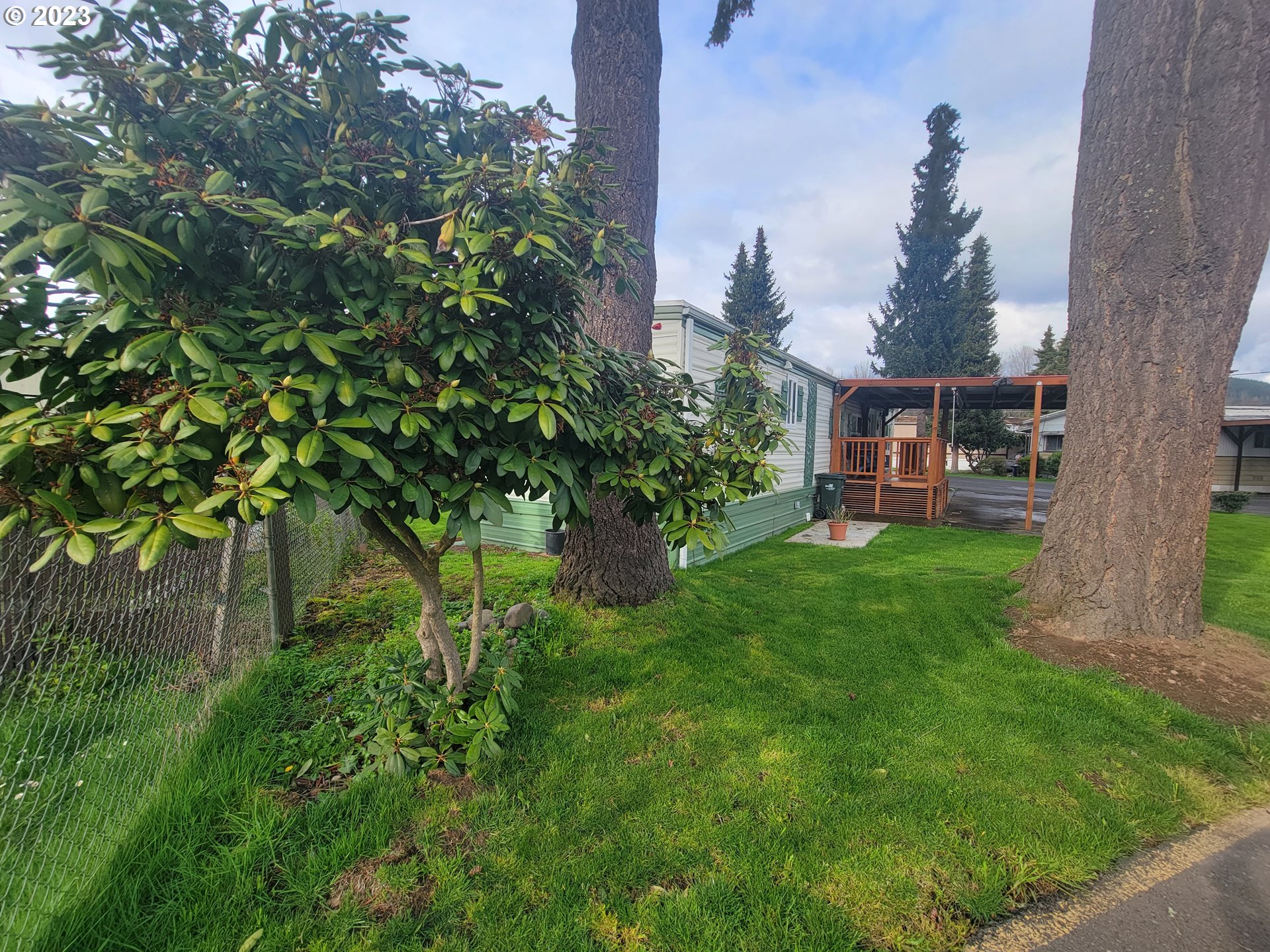 85961 Edenvale Road, Unit 8 Pleasant Hill, OR 97455 - Photo 6 of 42